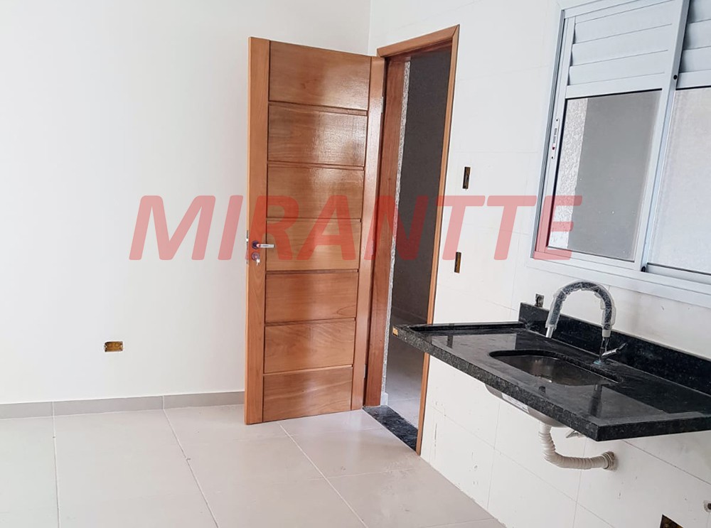Apartamento de 42.35m² com 2 quartos em Parque Vitoria