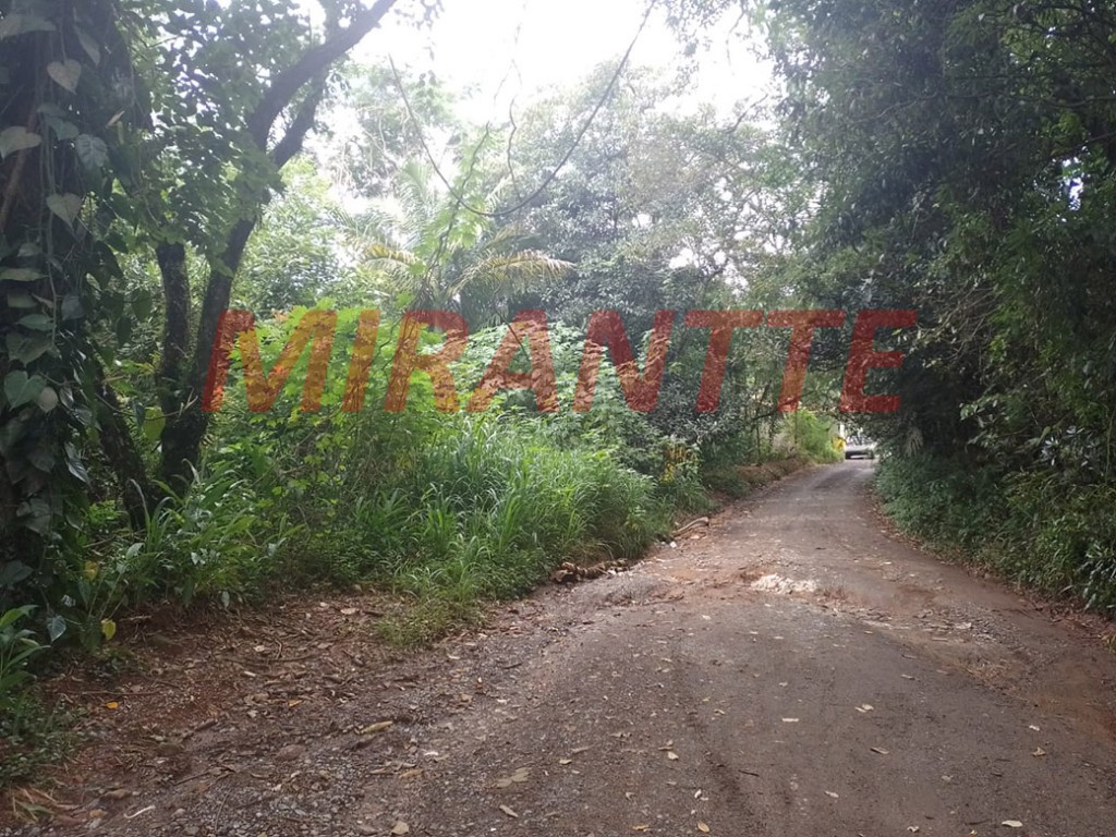 Terreno de 835m² em Serra Da Cantareira