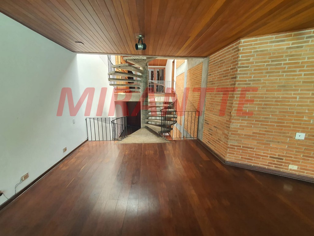 Sobrado de 266m² com 3 quartos em Jardim França