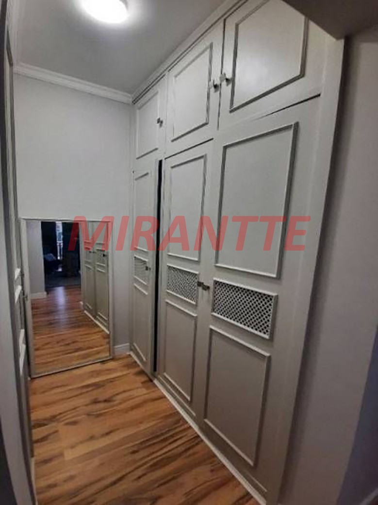 Apartamento de 231m² com 4 quartos em Santana