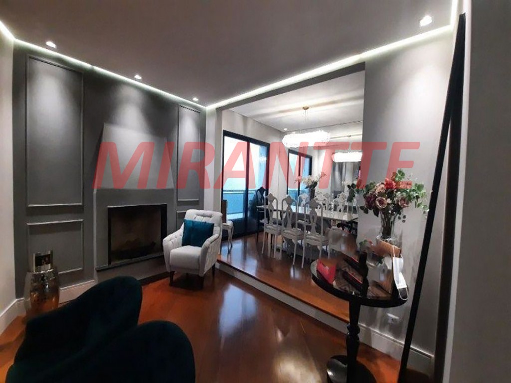 Apartamento de 231m² com 4 quartos em Santana