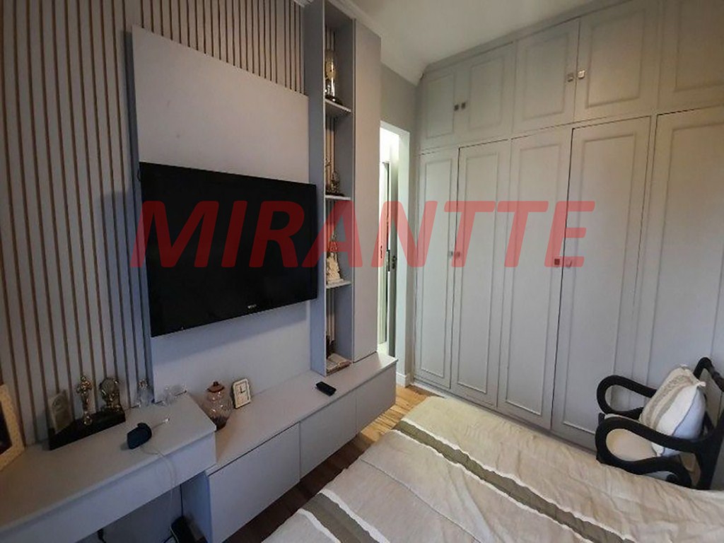 Apartamento de 231m² com 4 quartos em Santana