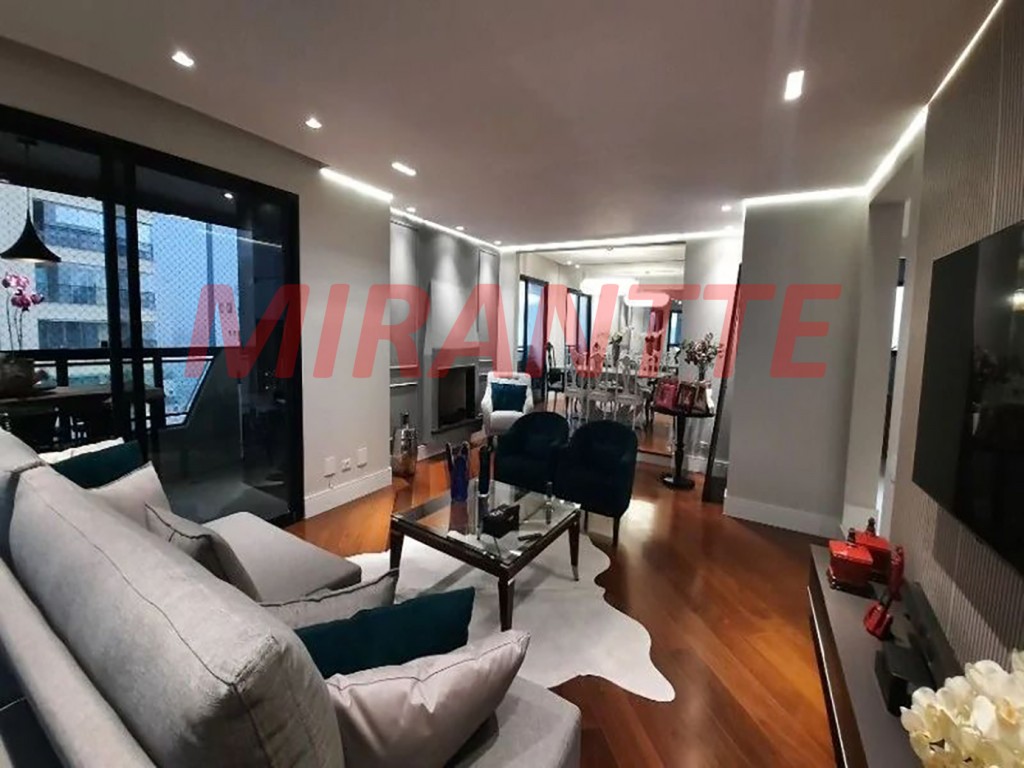 Apartamento de 231m² com 4 quartos em Santana