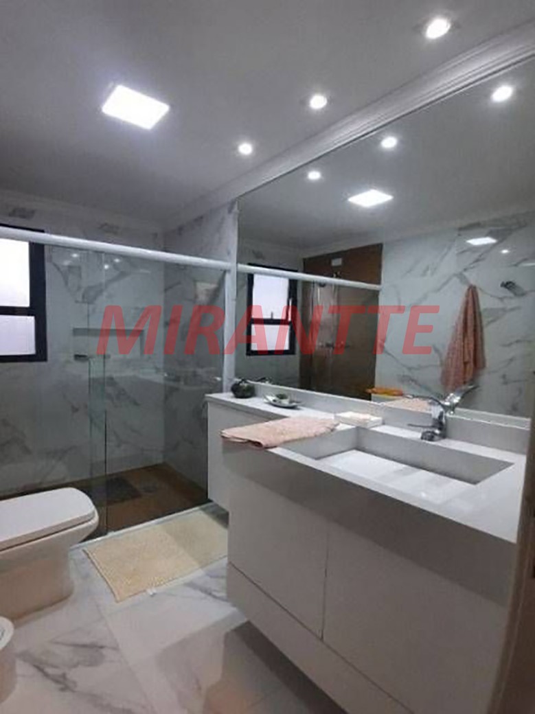 Apartamento de 231m² com 4 quartos em Santana