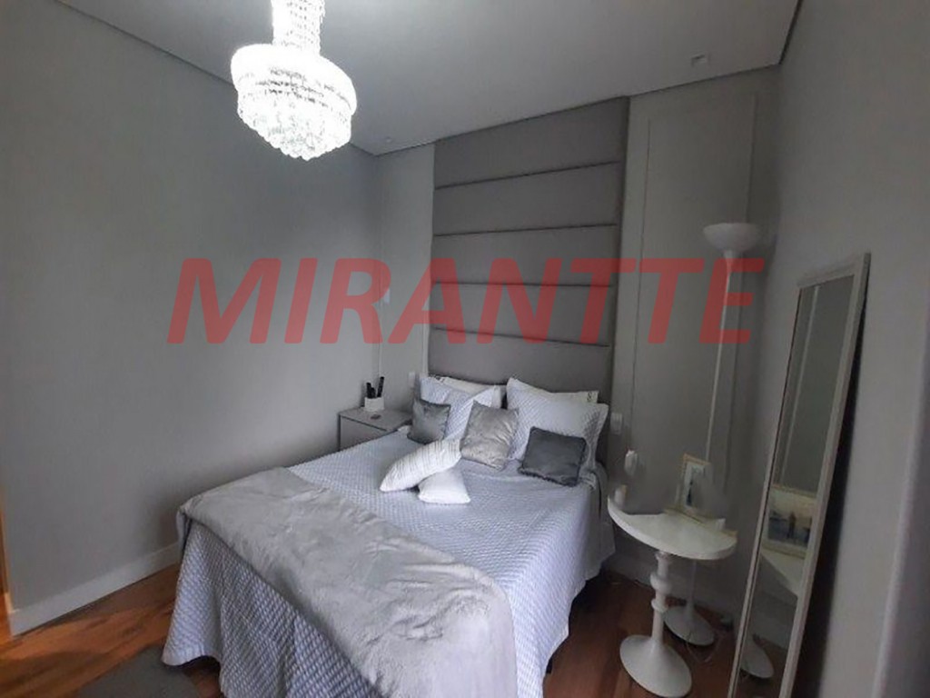 Apartamento de 231m² com 4 quartos em Santana