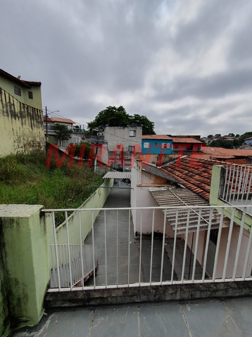Terreno de 250m² em Parque Casa De Pedra