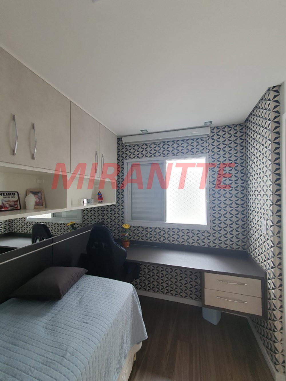 Sobrado de 182m² com 3 quartos em Vila Roque