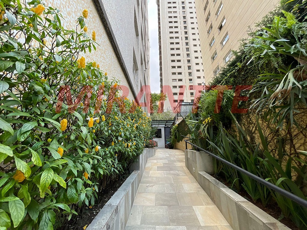 Apartamento de 96m² com 2 quartos em Santa Cecilia