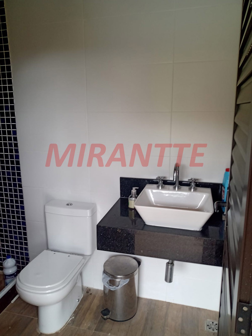 Sobrado de 350m² com 3 quartos em Serra da Cantareira