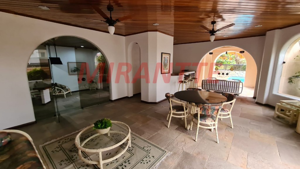 Apartamento de 136m² com 3 quartos em ENSEADA