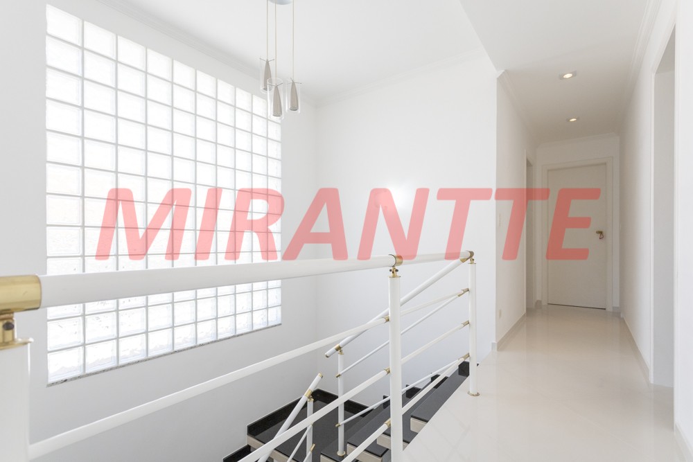 Sobrado de 172m² com 4 quartos em Jardim São Paulo