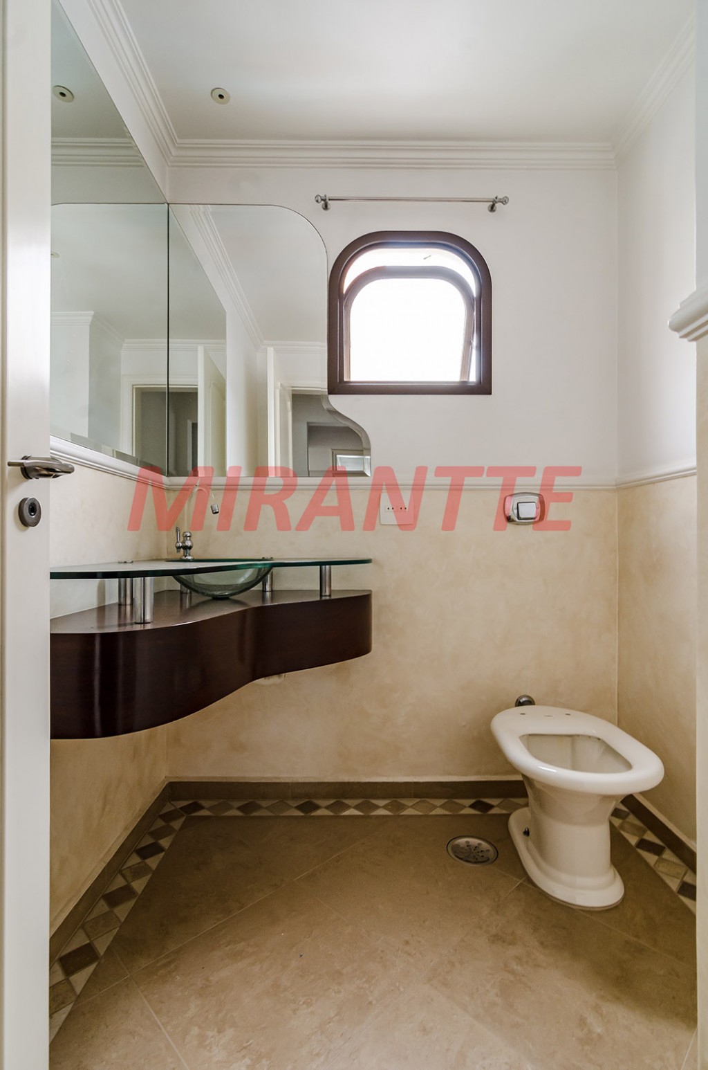 Apartamento de 179m² com 4 quartos em Tatuapé