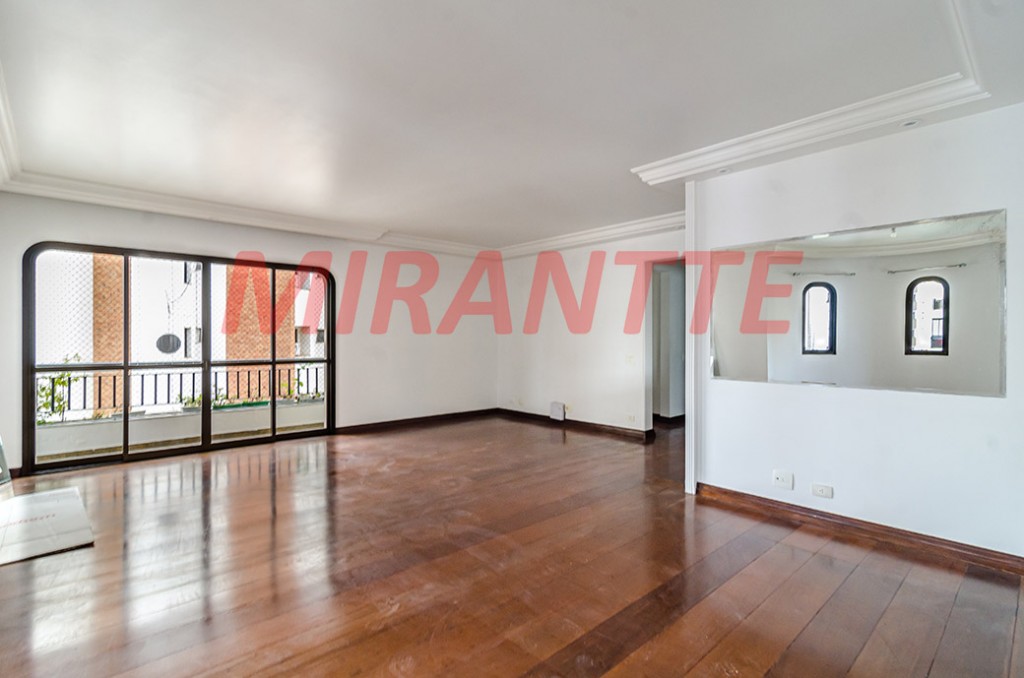 Apartamento de 179m² com 4 quartos em Tatuapé