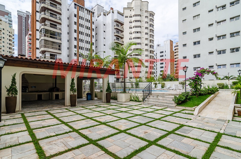 Apartamento de 179m² com 4 quartos em Tatuapé