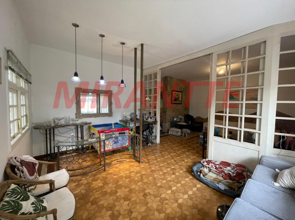 Sobrado de 226m² com 3 quartos em Planalto Paulista