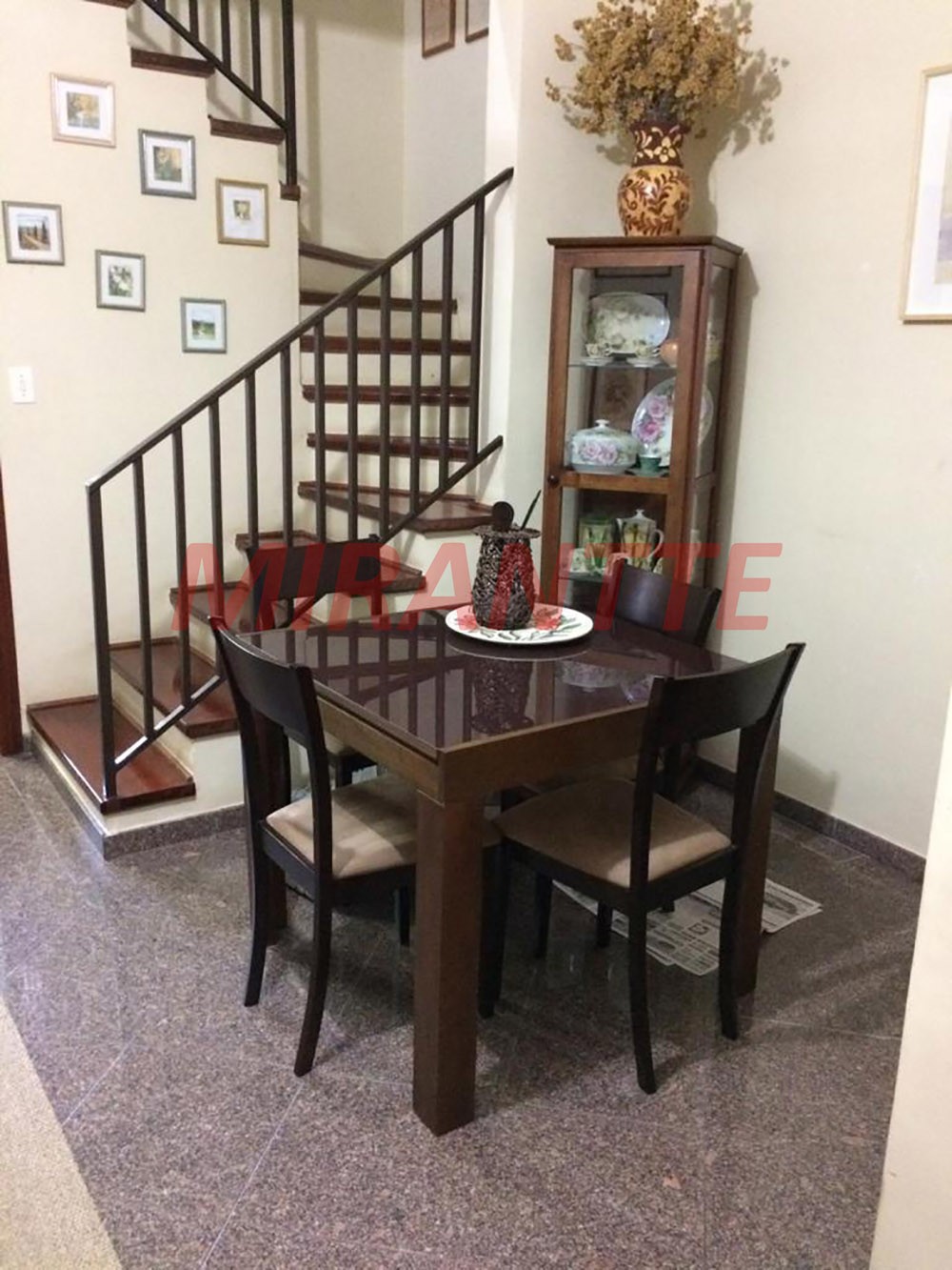 Cond. fechado de 85m² com 2 quartos em Tremembe