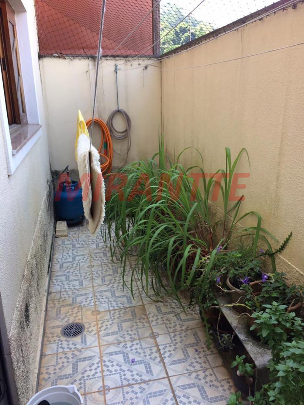 Cond. fechado de 85m² com 2 quartos em Tremembe