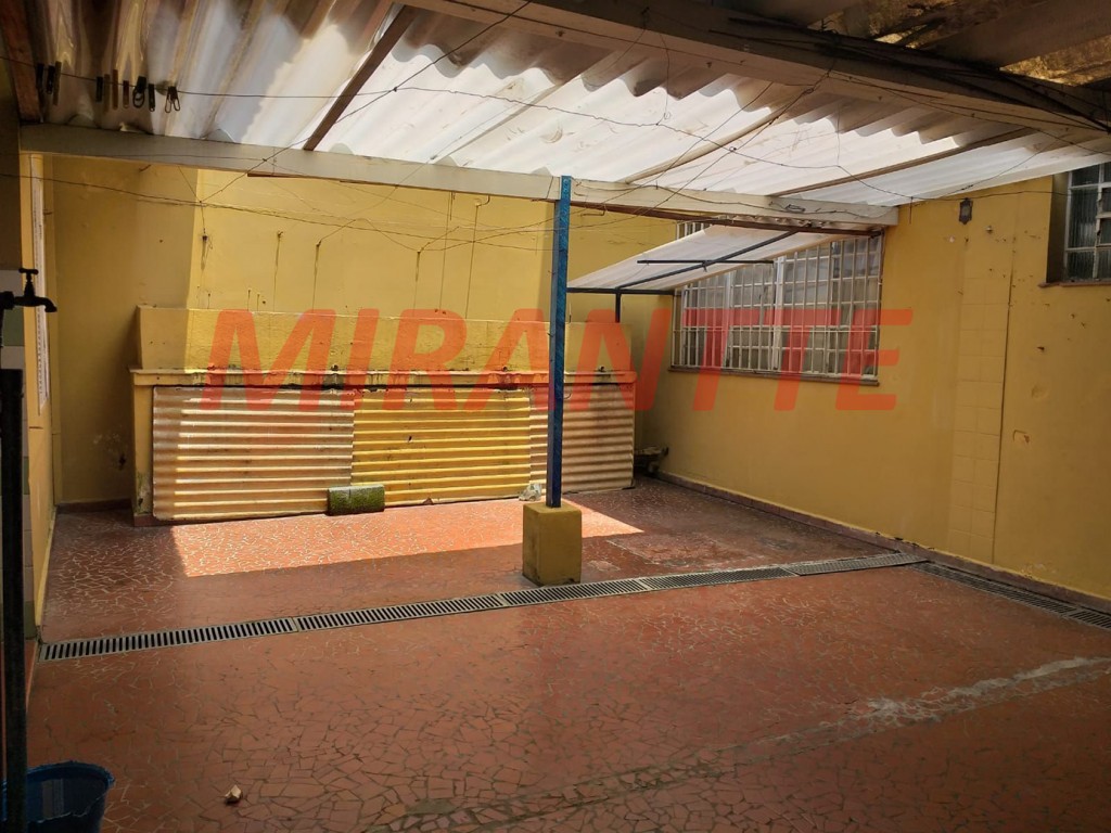 Sobrado de 267m² com 4 quartos em Perdizes