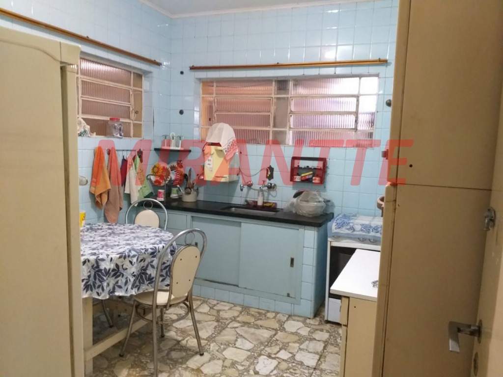 Sobrado de 267m² com 4 quartos em Perdizes