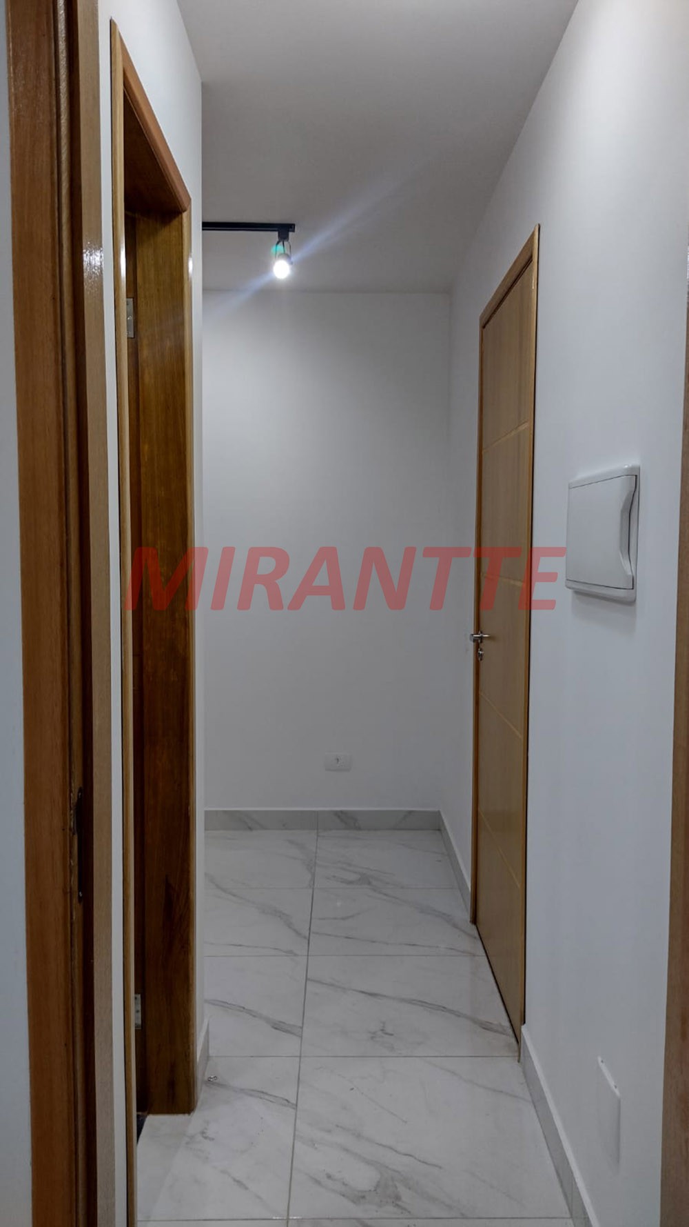 Apartamento com 2 quartos em Vila Isolina Mazzei