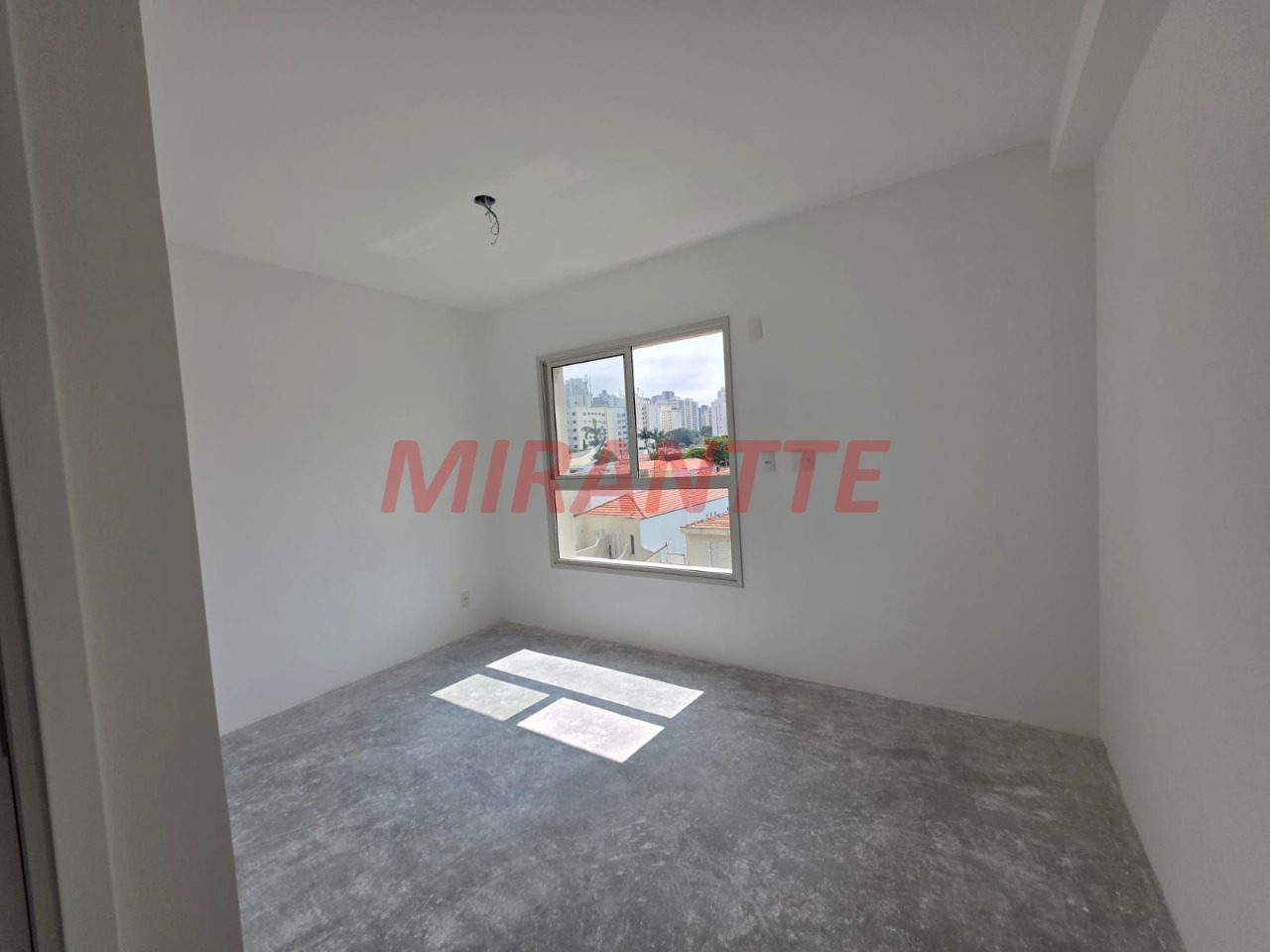 Apartamento de 80m² com 2 quartos em Santana