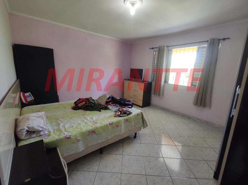 Sobrado de 408m² com 3 quartos em Jardim Flor de Maio