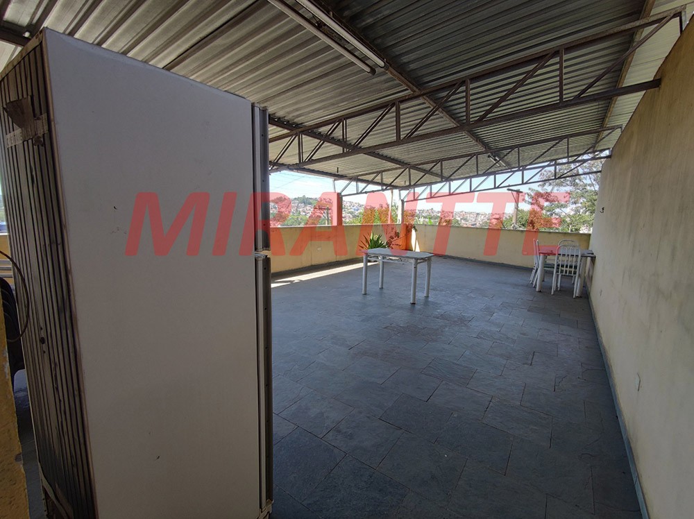 Sobrado de 408m² com 3 quartos em Jardim Flor de Maio