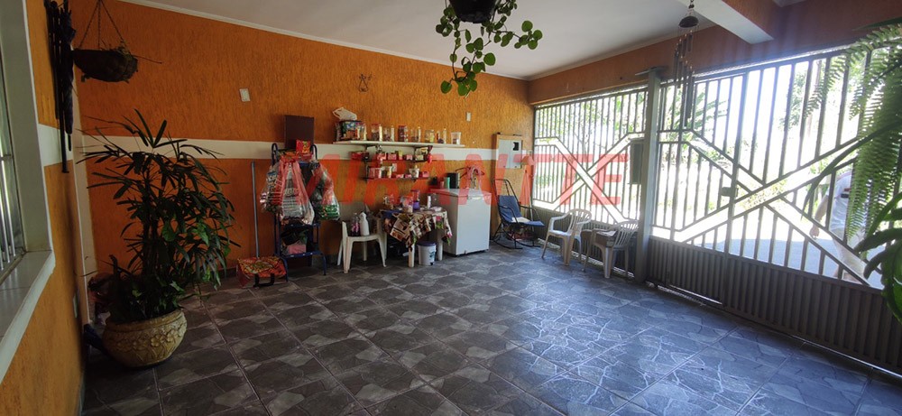 Sobrado de 408m² com 3 quartos em Jardim Flor de Maio