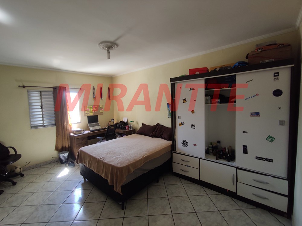 Sobrado de 408m² com 3 quartos em Jardim Flor de Maio