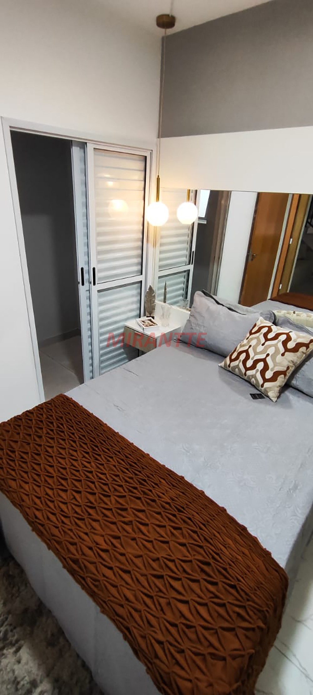 Apartamento de 54m² com 2 quartos em Vila Isolina Mazzei
