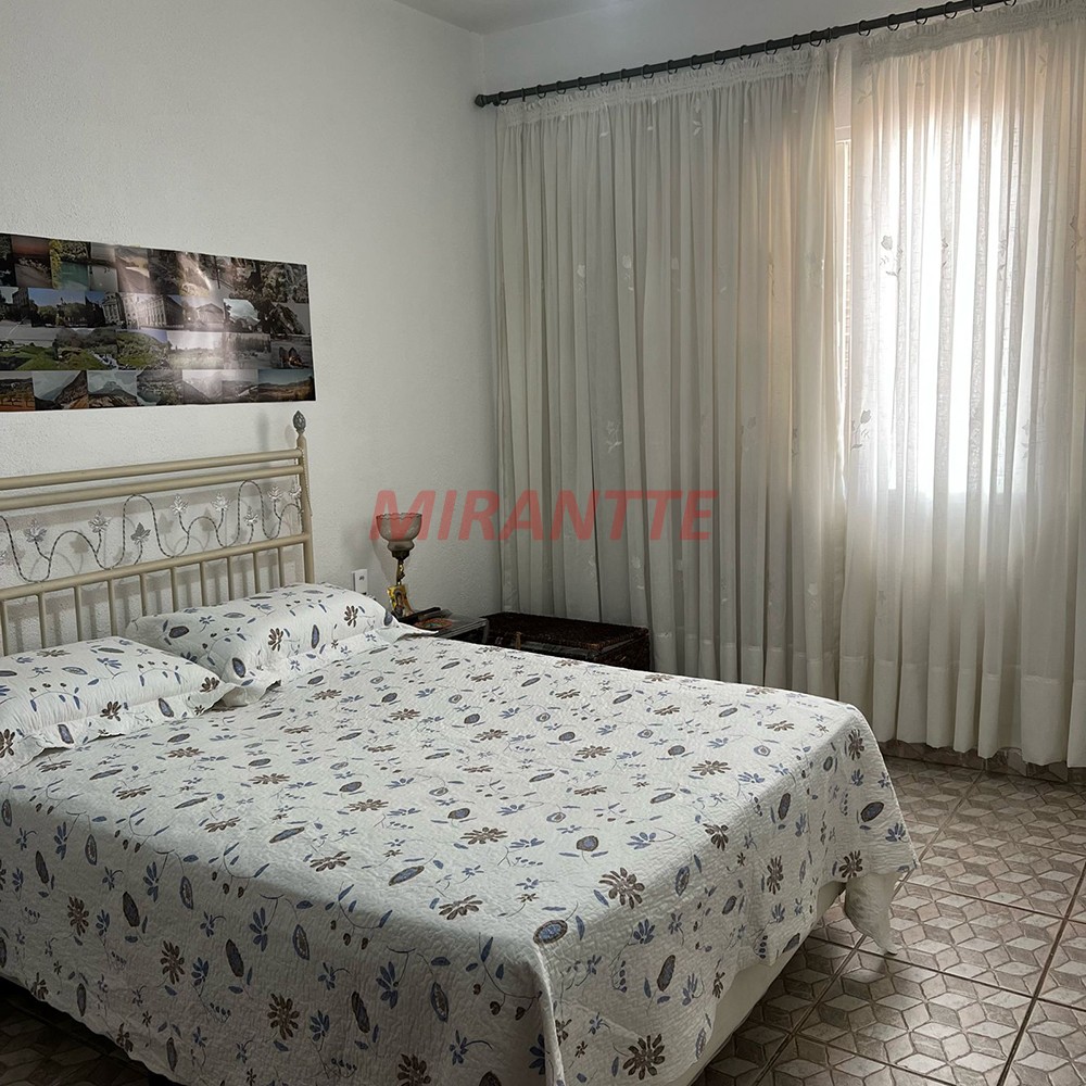 Sobrado de 124m² com 3 quartos em Santana