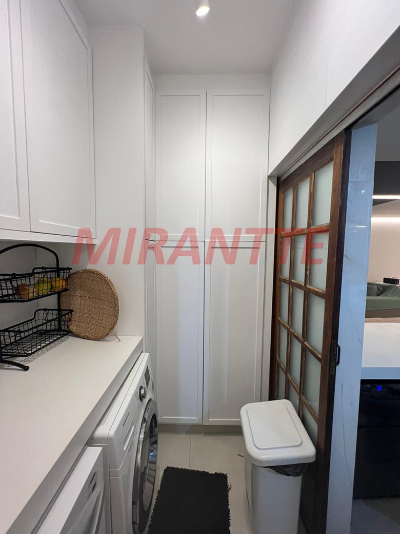 Sobrado de 280m² com 3 quartos em Serra Da Cantareira