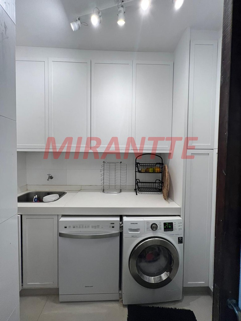 Sobrado de 280m² com 3 quartos em Serra Da Cantareira