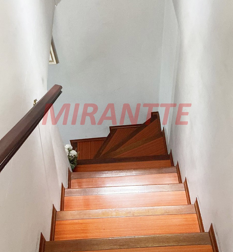 Sobrado de 160m² com 3 quartos em Vila Sabatino
