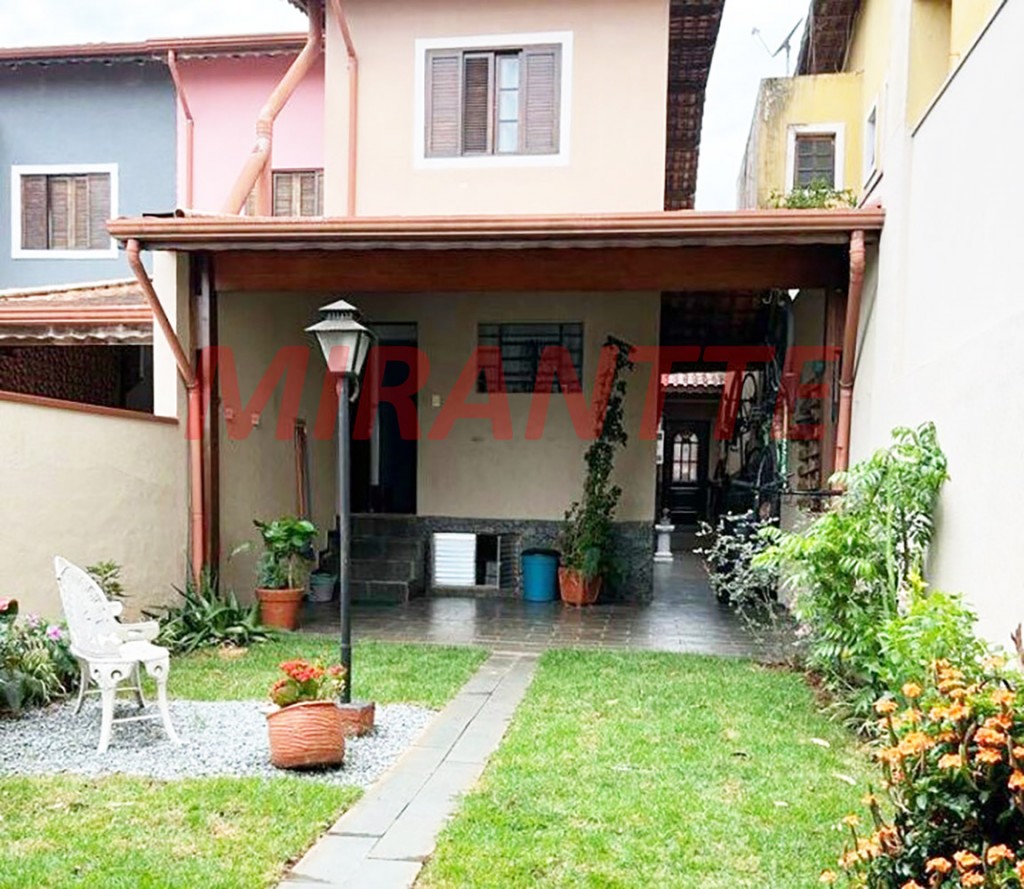 Sobrado de 160m² com 3 quartos em Vila Sabatino