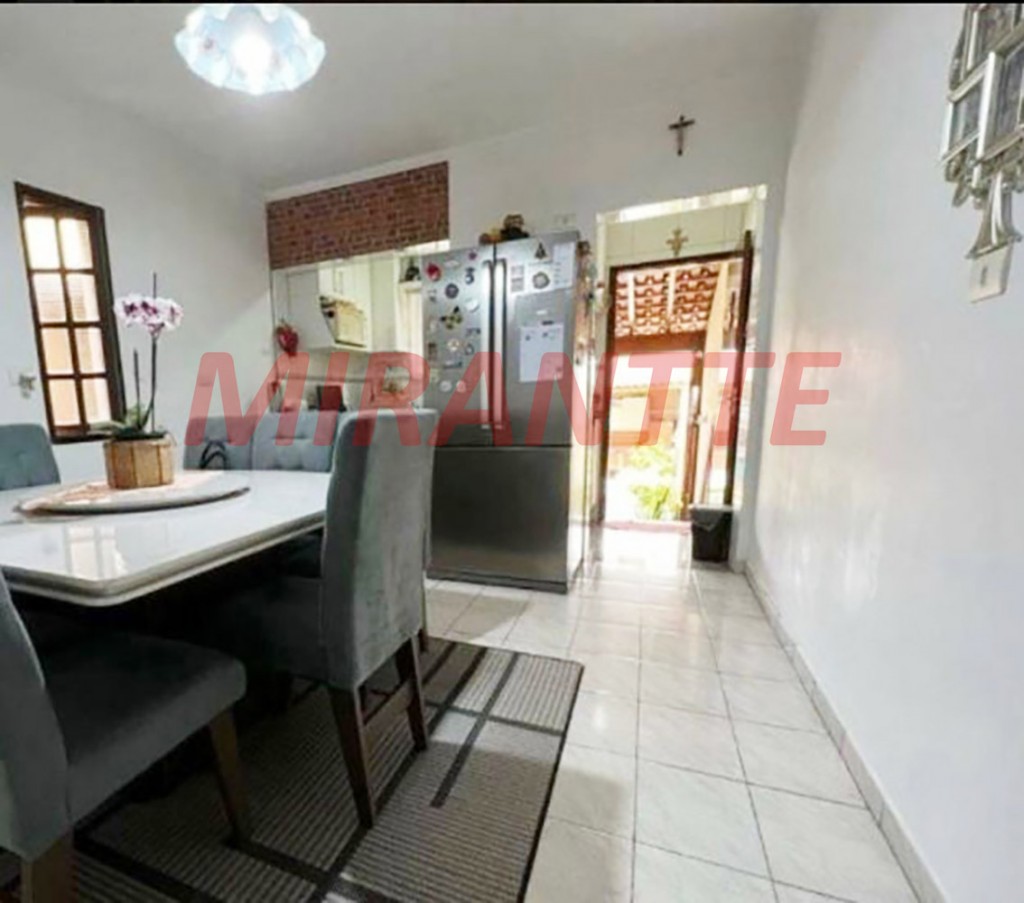 Sobrado de 160m² com 3 quartos em Vila Sabatino