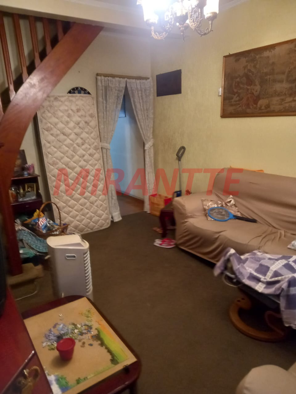 Sobrado de 324m² com 8 quartos em Santana