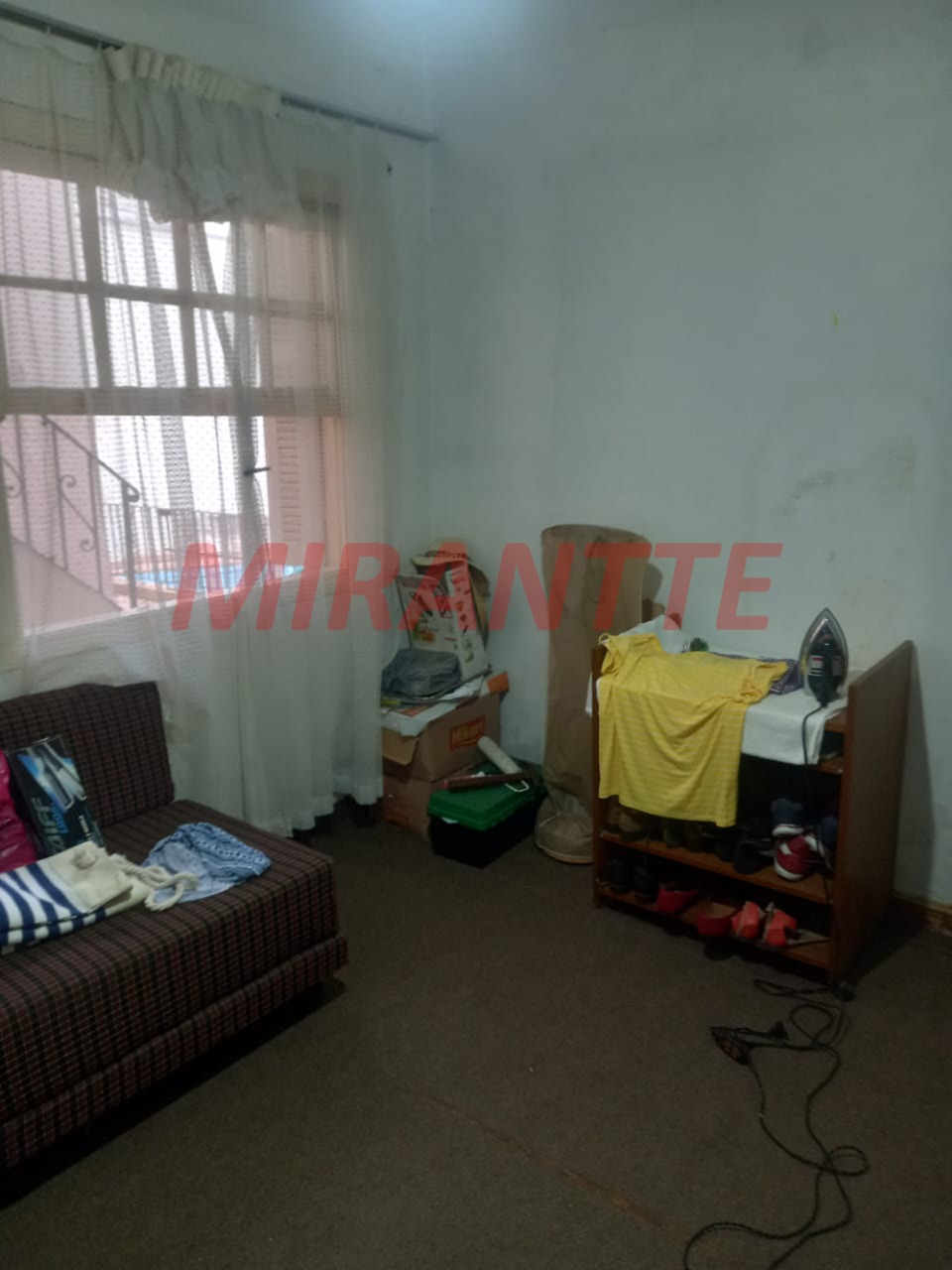 Sobrado de 324m² com 8 quartos em Santana