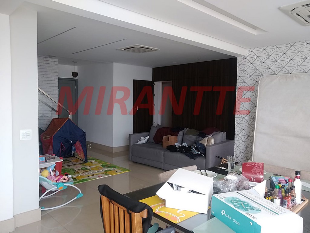 Cobertura de 256m² com 3 quartos em Santa Terezinha