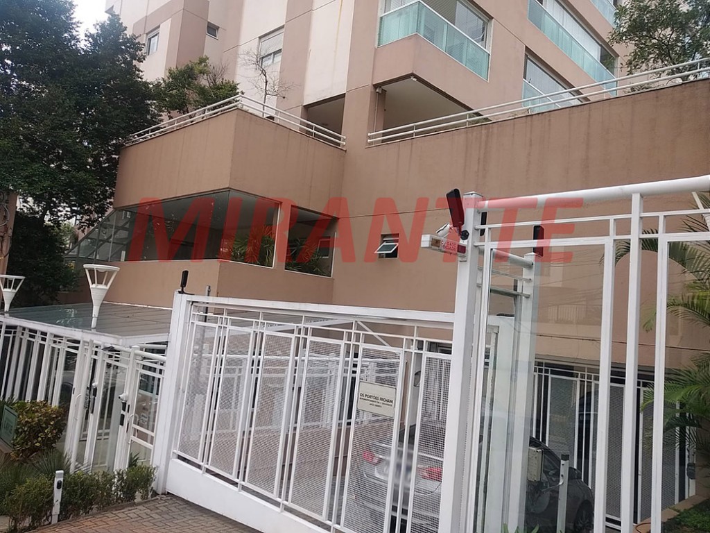 Cobertura de 256m² com 3 quartos em Santa Terezinha