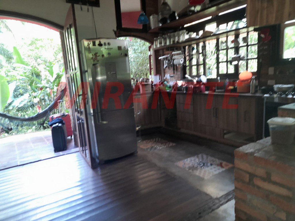 Sobrado de 210m² com 3 quartos em Serra Da Cantareira