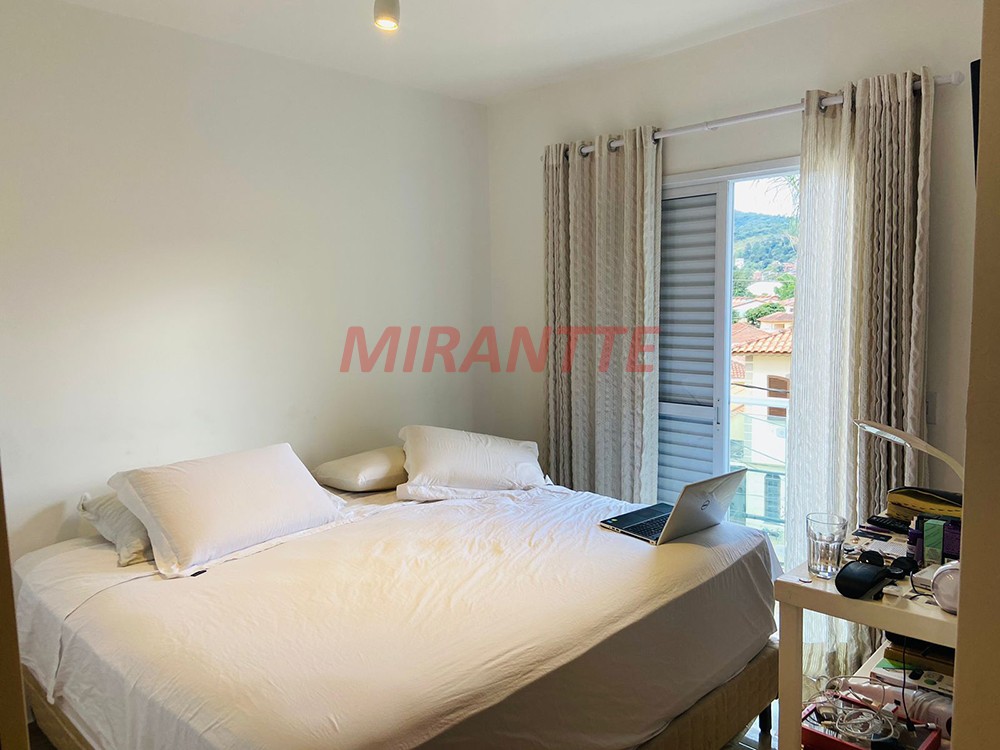 Sobrado de 180m² com 3 quartos em Vila Rosa