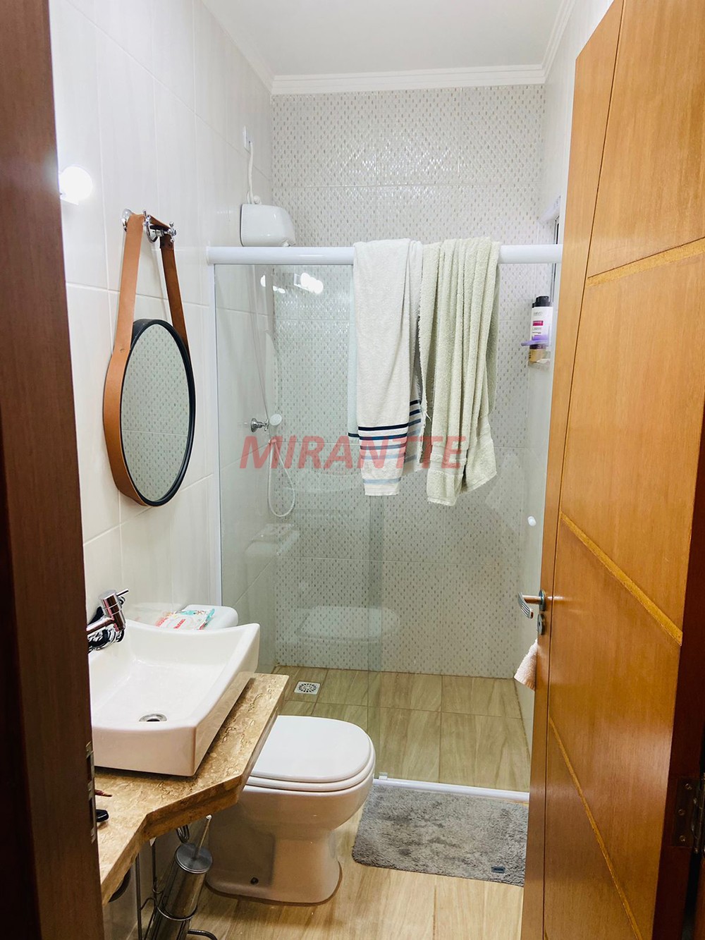 Sobrado de 180m² com 3 quartos em Vila Rosa