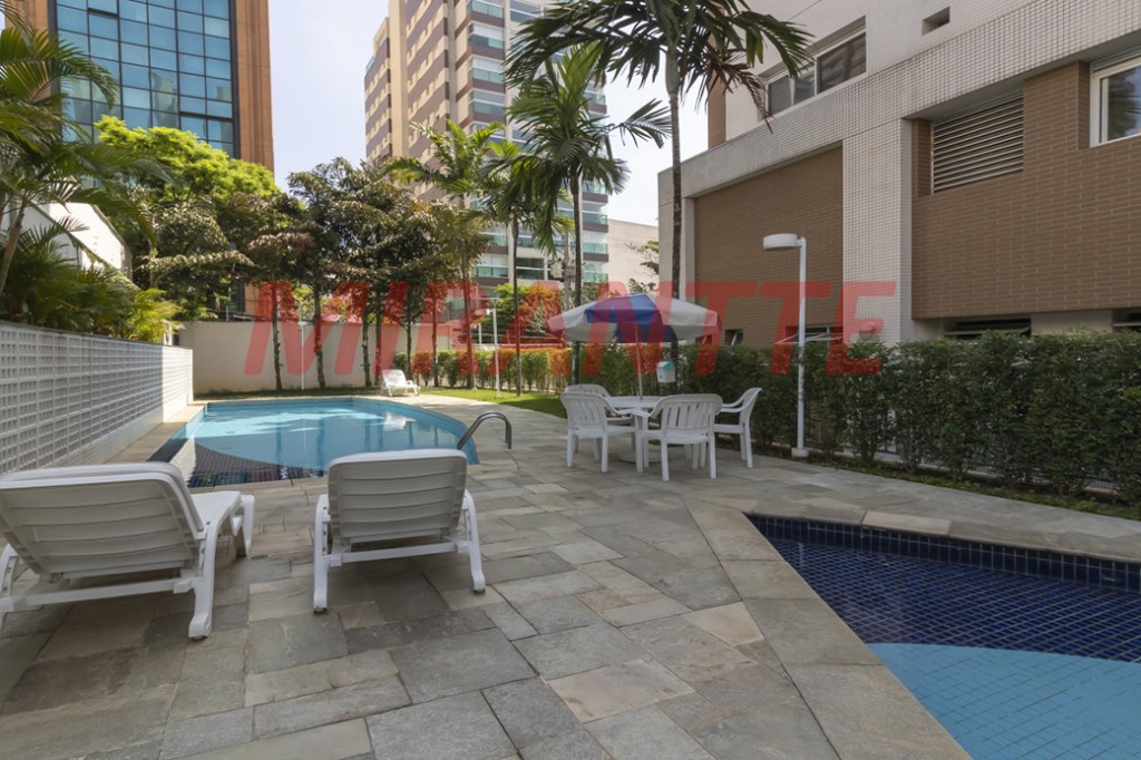 Apartamento de 267m² com 3 quartos em Perdizes