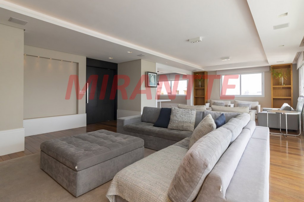 Apartamento de 267m² com 3 quartos em Perdizes