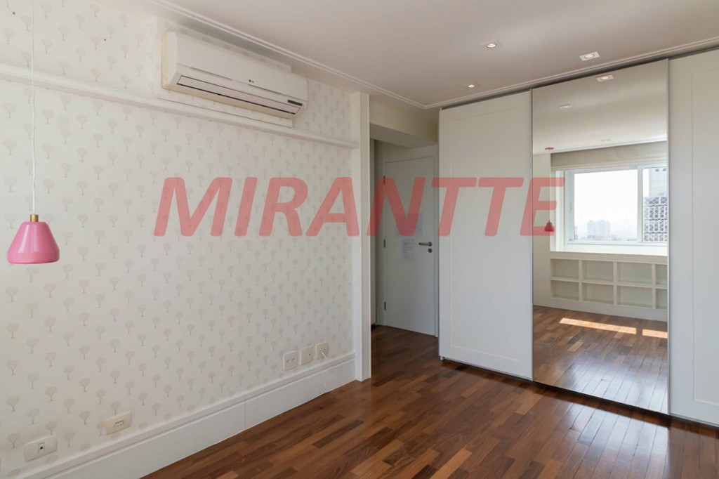 Apartamento de 267m² com 3 quartos em Perdizes