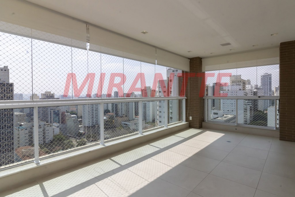 Apartamento de 267m² com 3 quartos em Perdizes