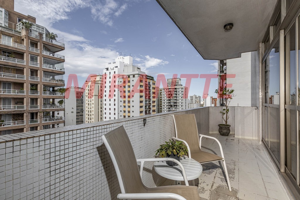Apartamento de 285m² com 4 quartos em Jardim America