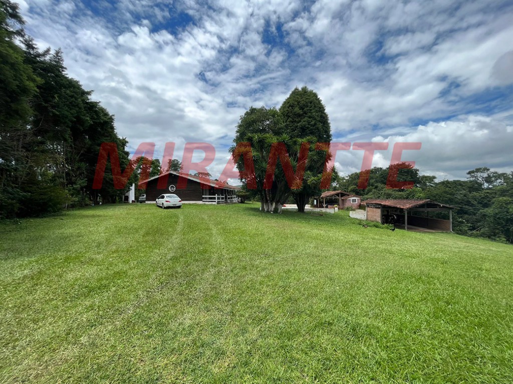 Terreno de 57000m² em São Roque