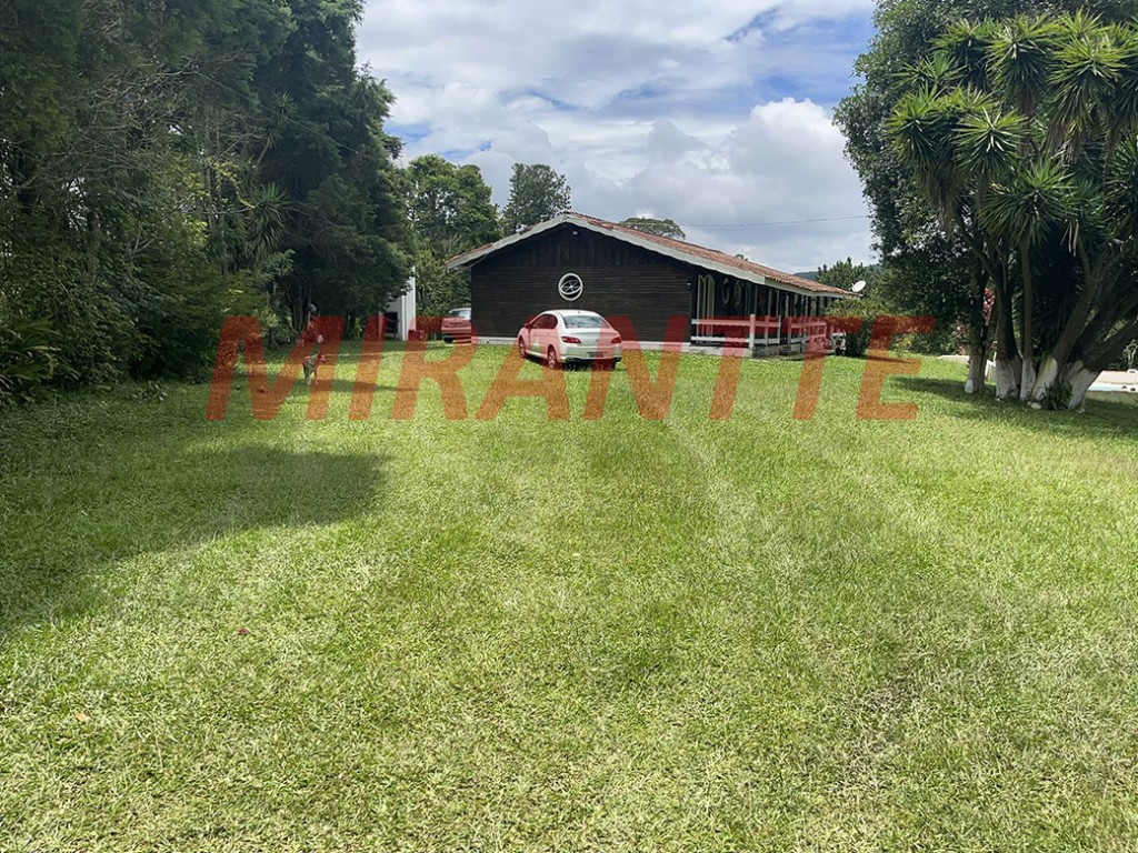 Terreno de 57000m² em São Roque